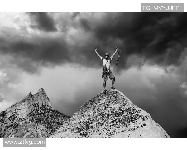 山羊胡下的传奇球星如何在绿茵场上书写自己的辉煌篇章