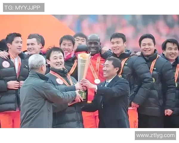 足球明星如何看待粉丝的支持与热情对他们职业生涯的影响与意义